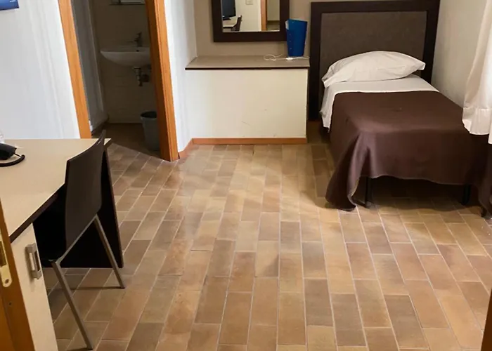 Hotel Moderno